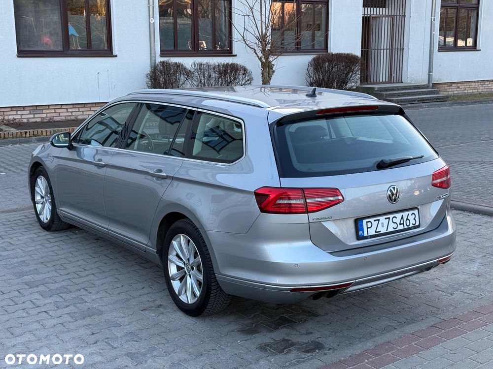 Volkswagen Passat - 2