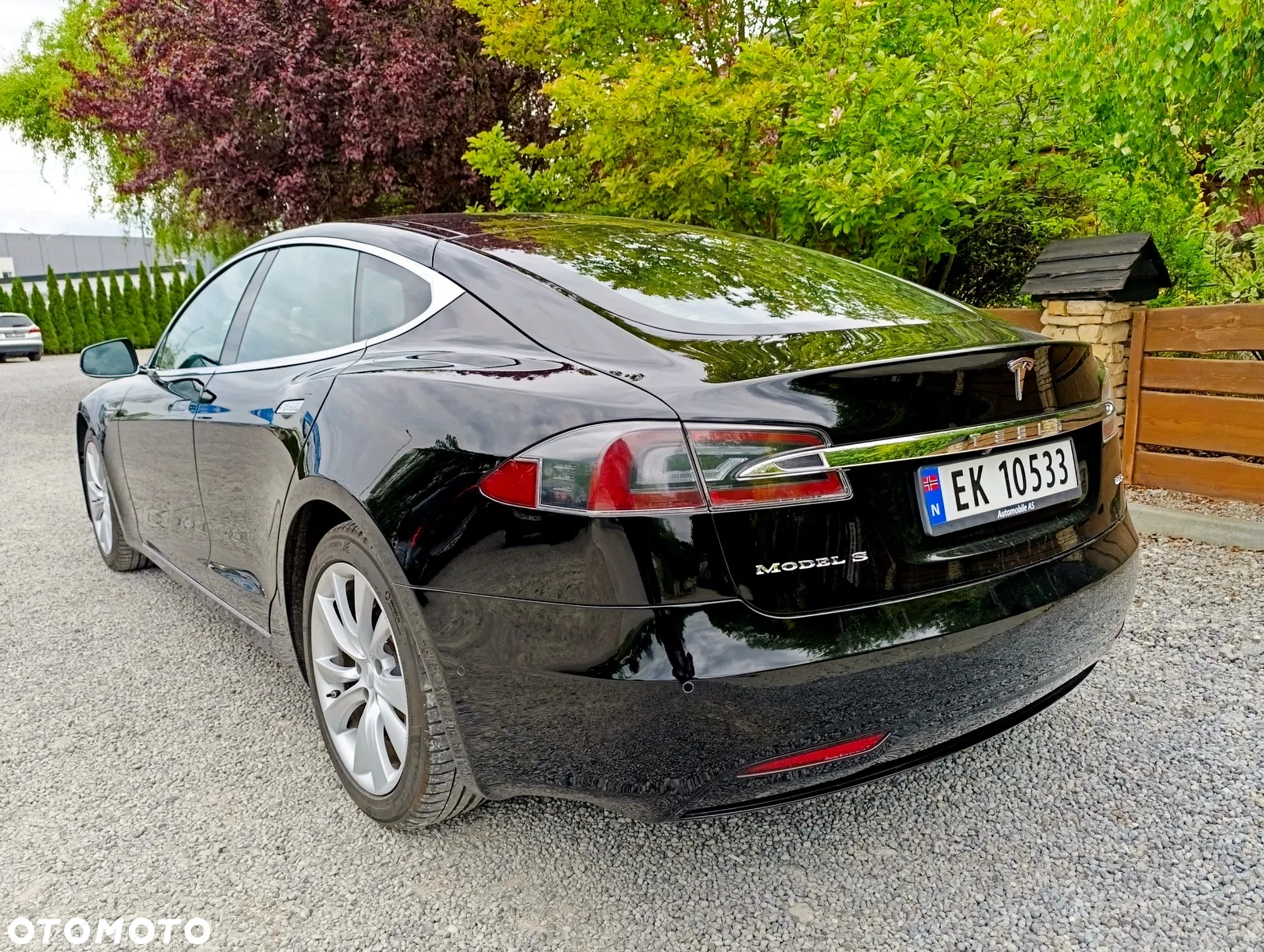 Tesla Model S Long Range Plus - 24