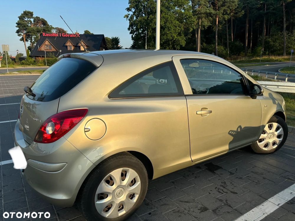 Opel Corsa 1.2 16V Enjoy - 2