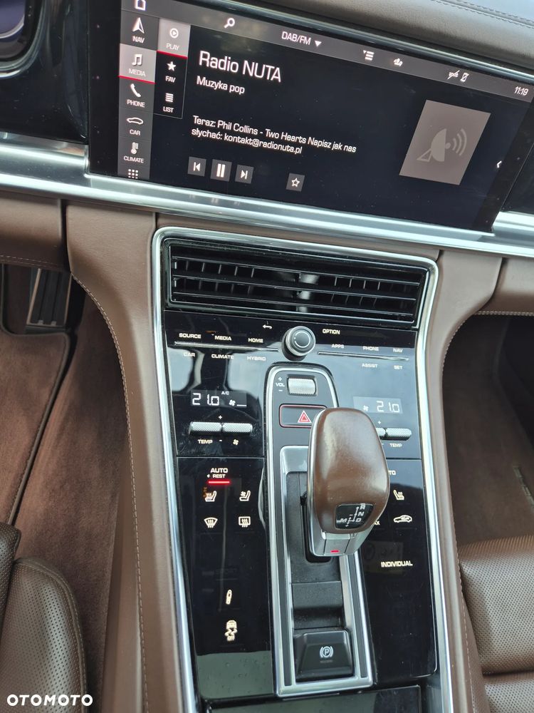 Porsche Panamera - 6