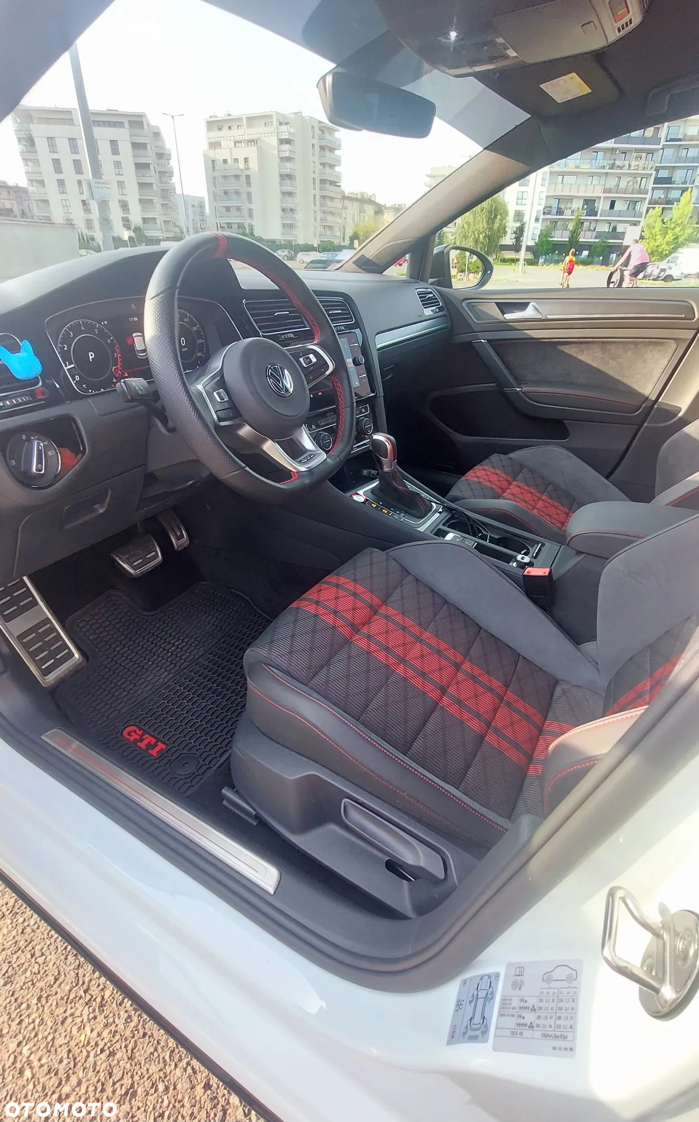 Volkswagen Golf VII 2.0 TSI GTI TCR DSG - 6