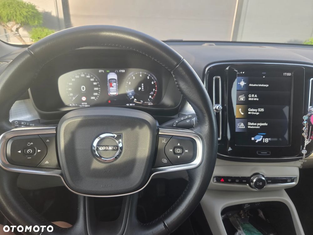Volvo XC 40 T3 Momentum - 15