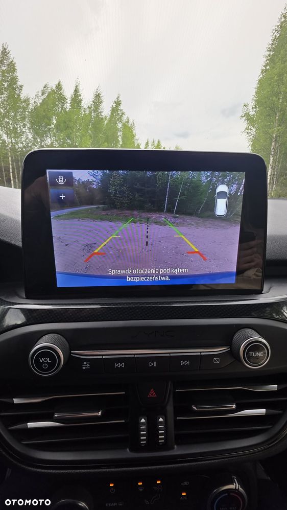 Ford Focus 2.0 EcoBlue ST-Line - 17