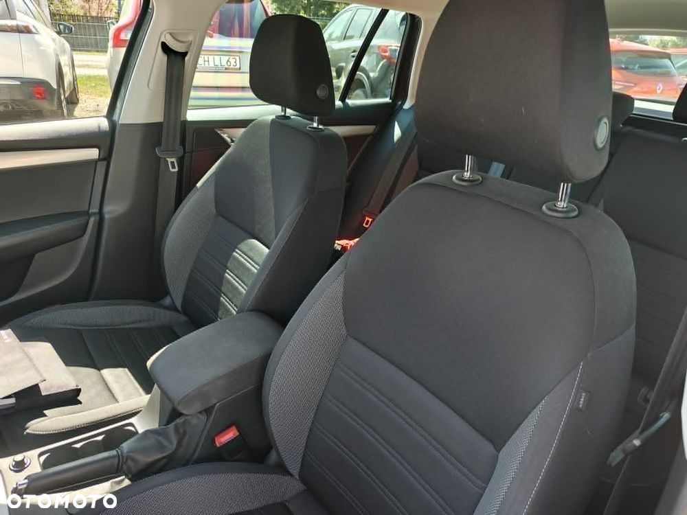 Skoda Octavia 2.0 TDI DSG Style - 13