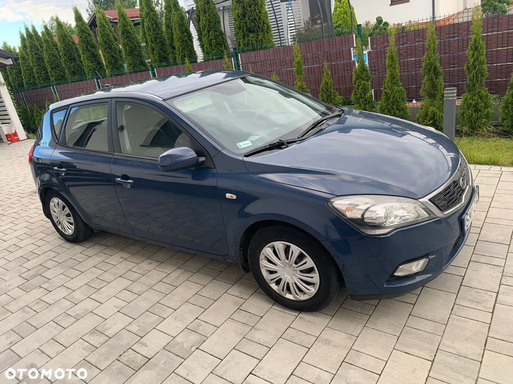 Kia Ceed 1.4 Comfort - 1