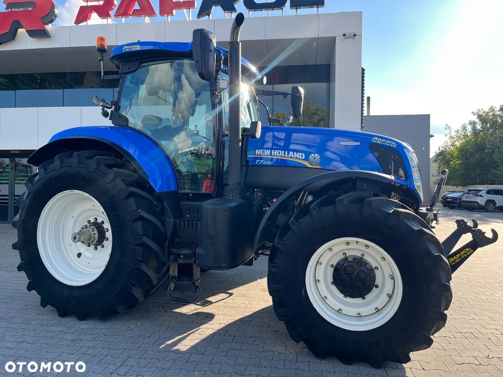 New Holland T7.270 - 2