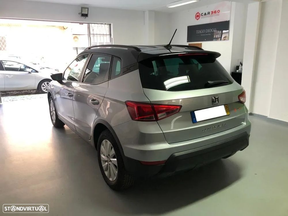 SEAT Arona 1.0 TSI Style DSG - 4