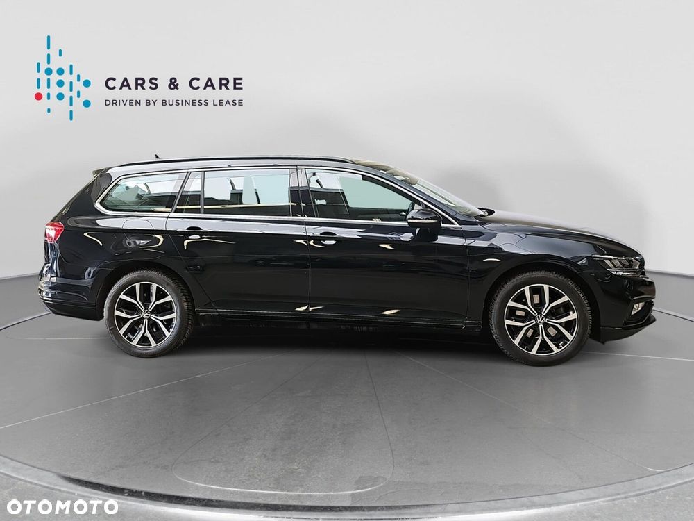Volkswagen Passat Variant - 21