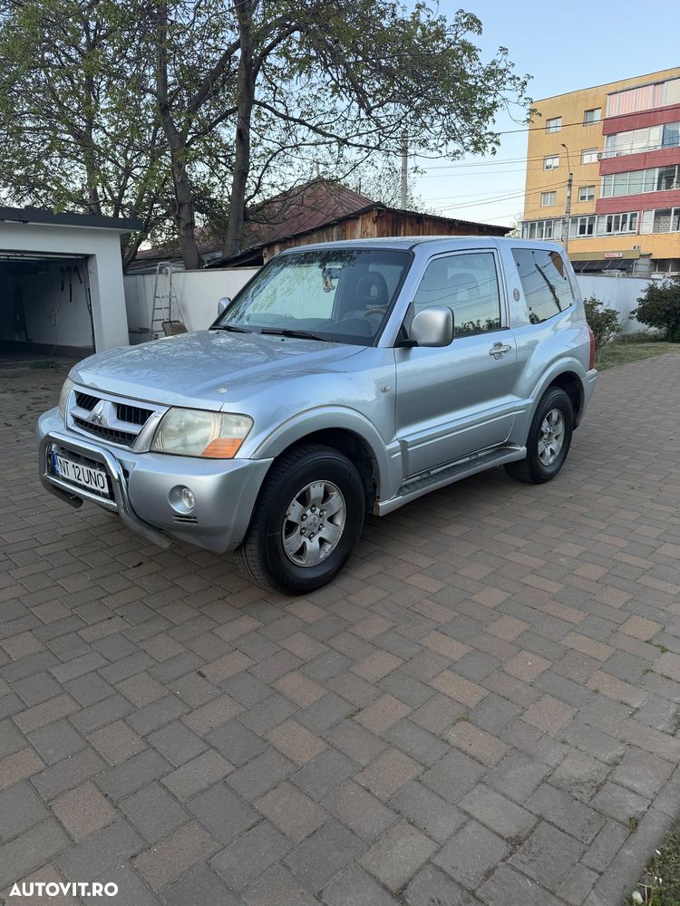 Mitsubishi Pajero 3.2 DI-D Automatik Liberty - 2