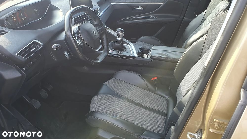 Peugeot 3008 BlueHDi 130 Stop & Start Allure Pack - 11