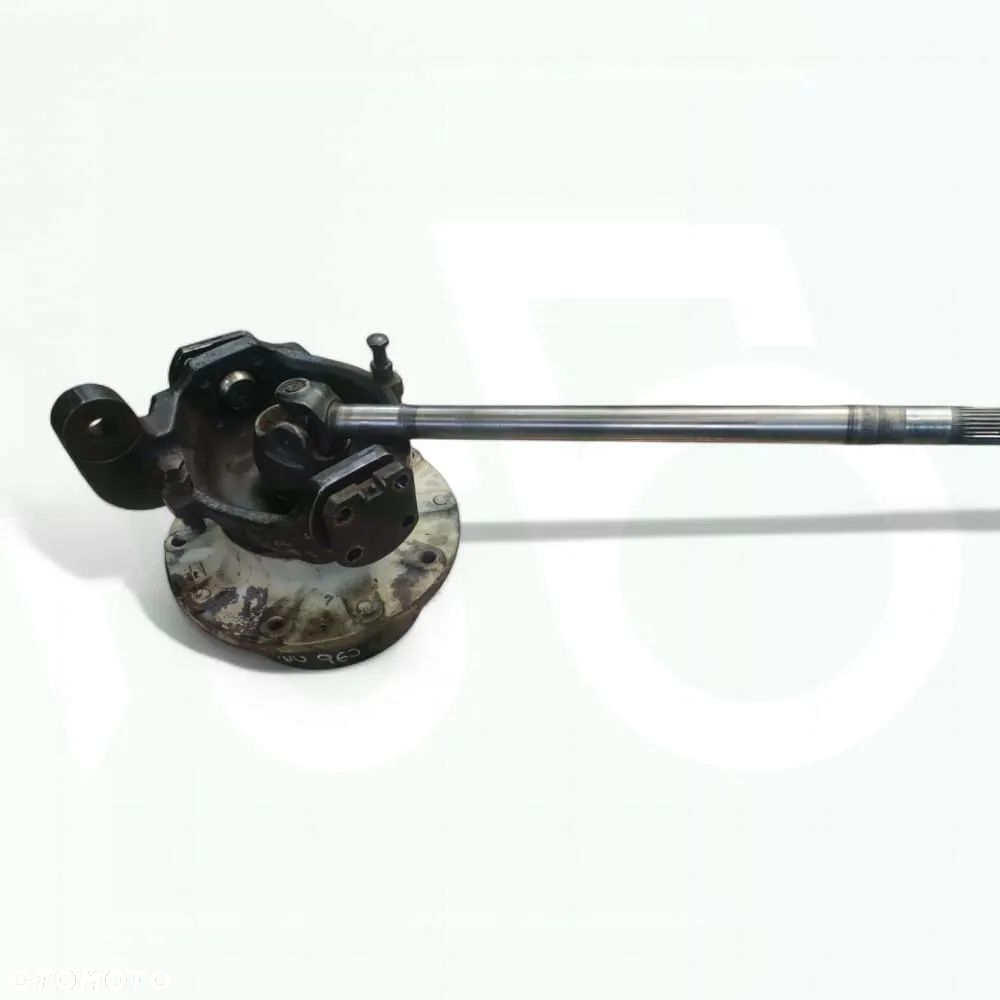 Zwrotnica Zwolnica CA0146961 Piasta 12899 146961 Carraro CASE 695 - 1