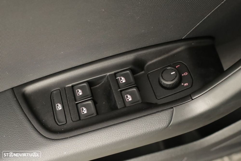 Audi A1 Sportback 30 TFSI Advanced S tronic - 19