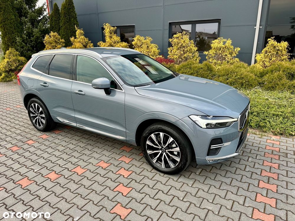 Volvo XC 60 B4 D Plus Bright - 14