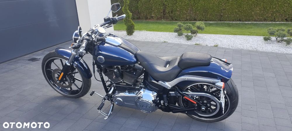 Harley-Davidson FXSB Breakout - 29