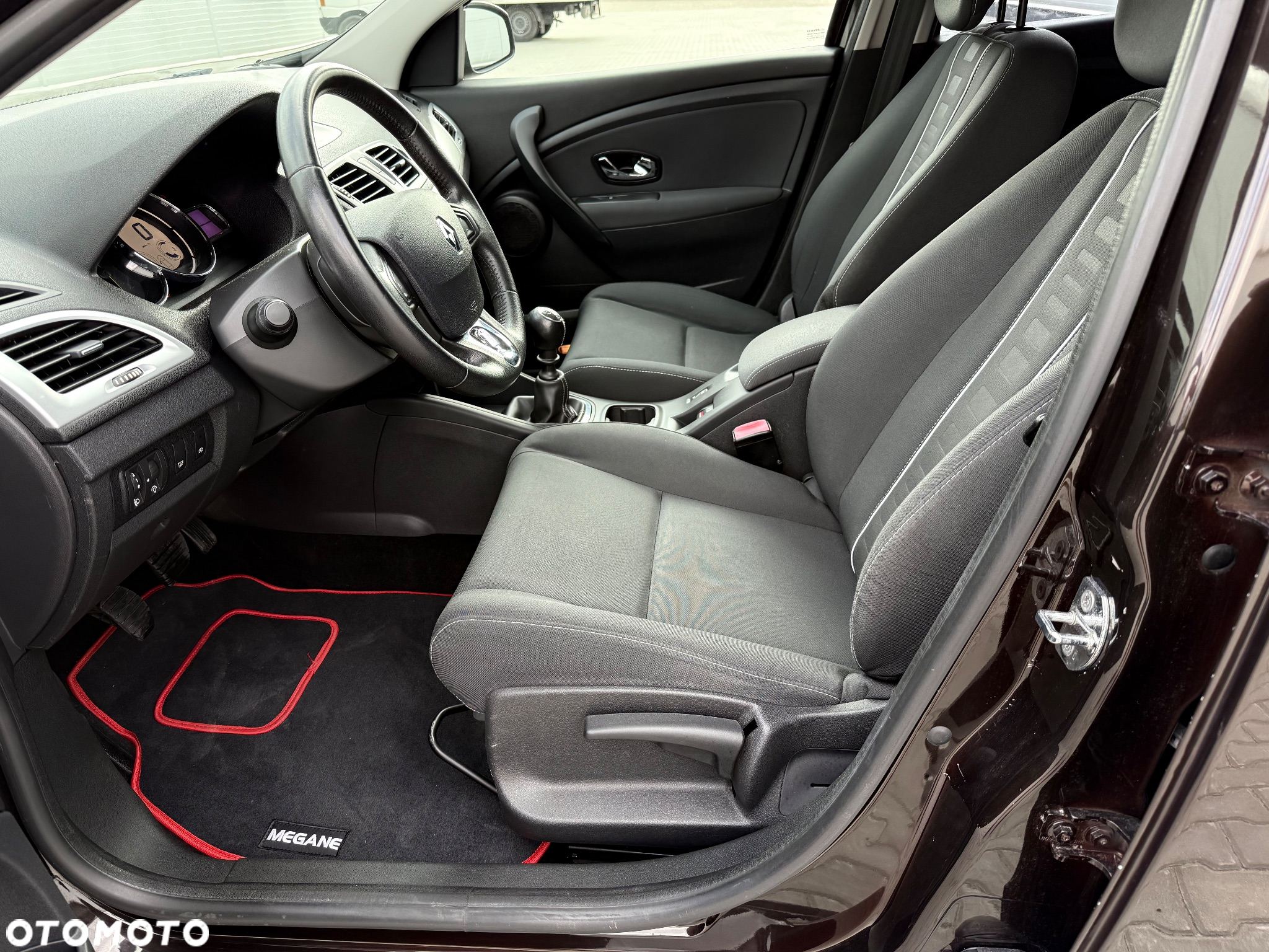 Renault Megane 1.2 16V TCE Energy Dynamique - 8