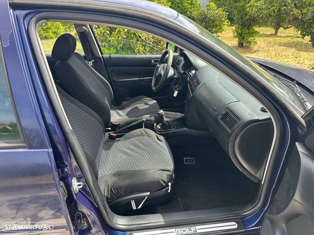 VW Golf 1.4i Confortline JE+AC - 24