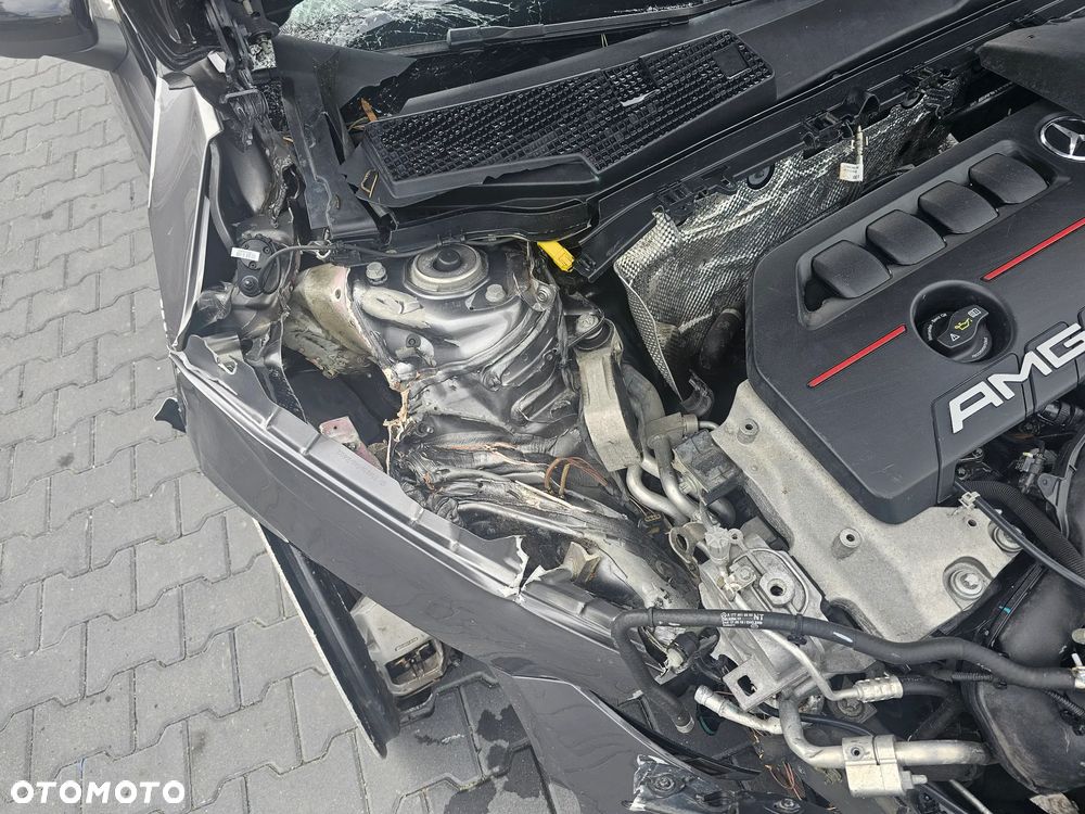 Mercedes-Benz Klasa A 35 AMG 4-Matic 7G-DCT - 21