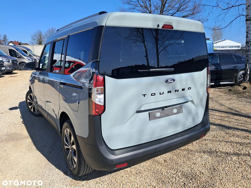 Ford Tourneo Courier 1.0 EcoBoost Titanium - 6
