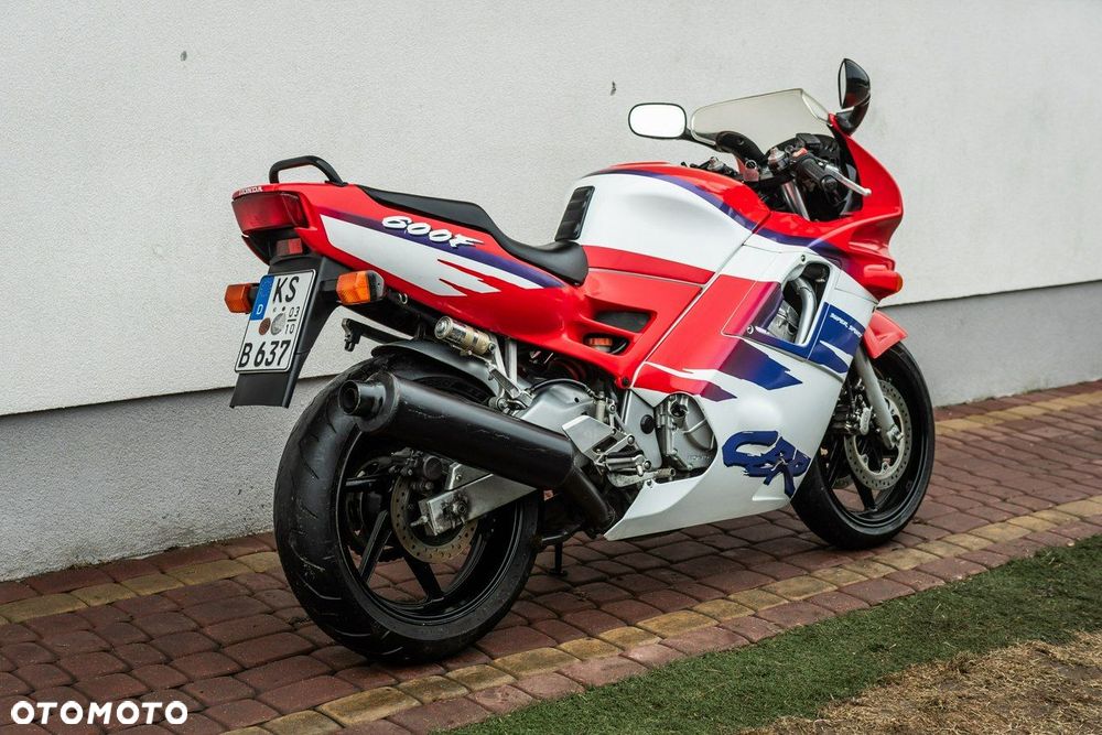Honda CBR - 3