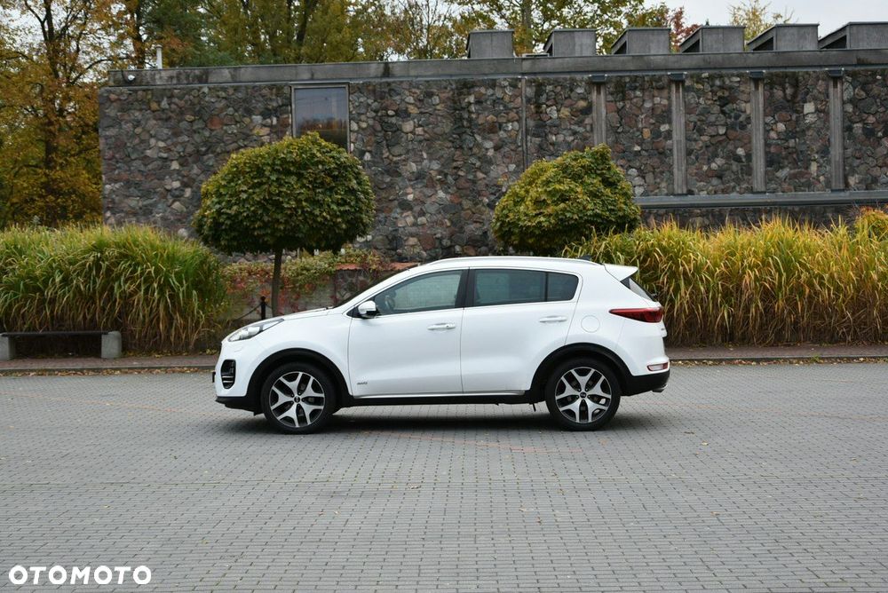 Kia Sportage - 4