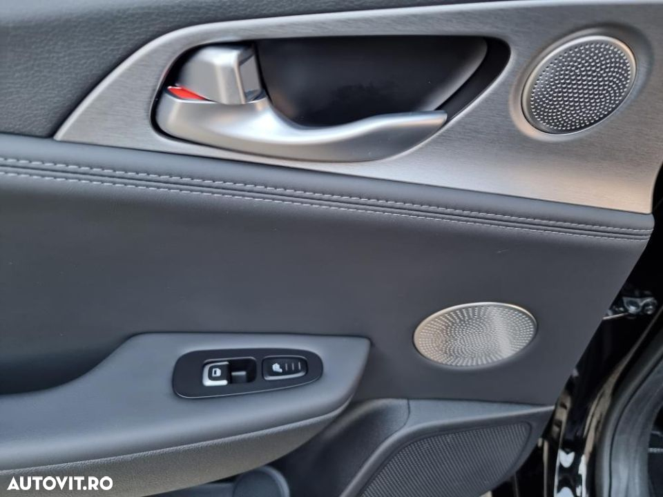Kia Stinger 2.2 CRDI AWD GT Line - 38
