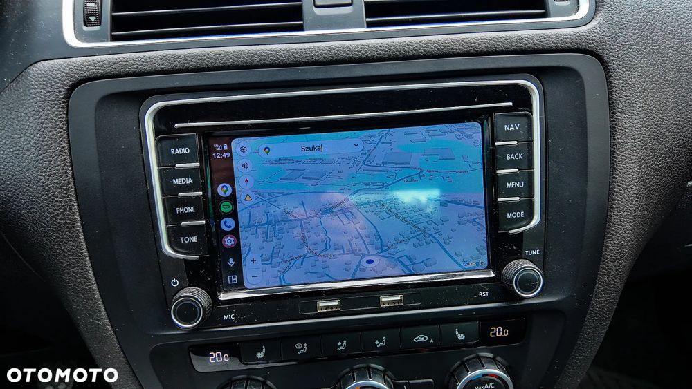 Volkswagen Jetta 1.6 TDI Highline - 13