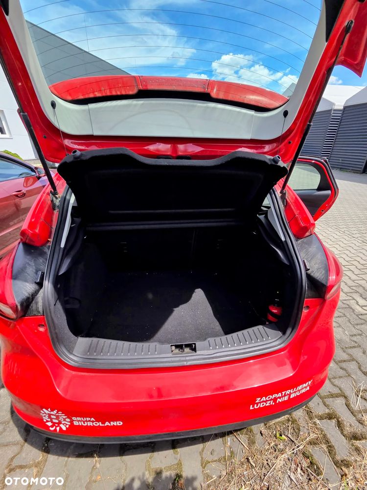Ford Focus 1.6 Trend - 11