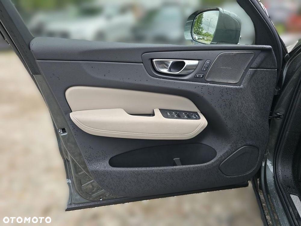 Volvo XC 60 - 7