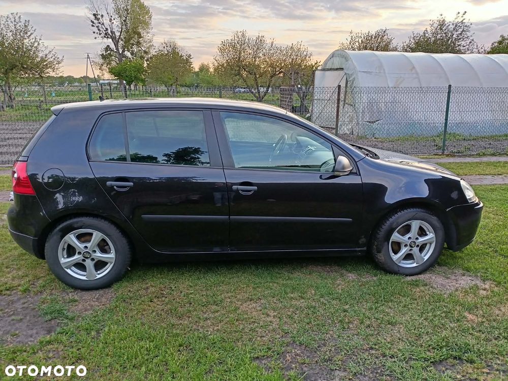 Volkswagen Golf 1.6 Comfortline - 3