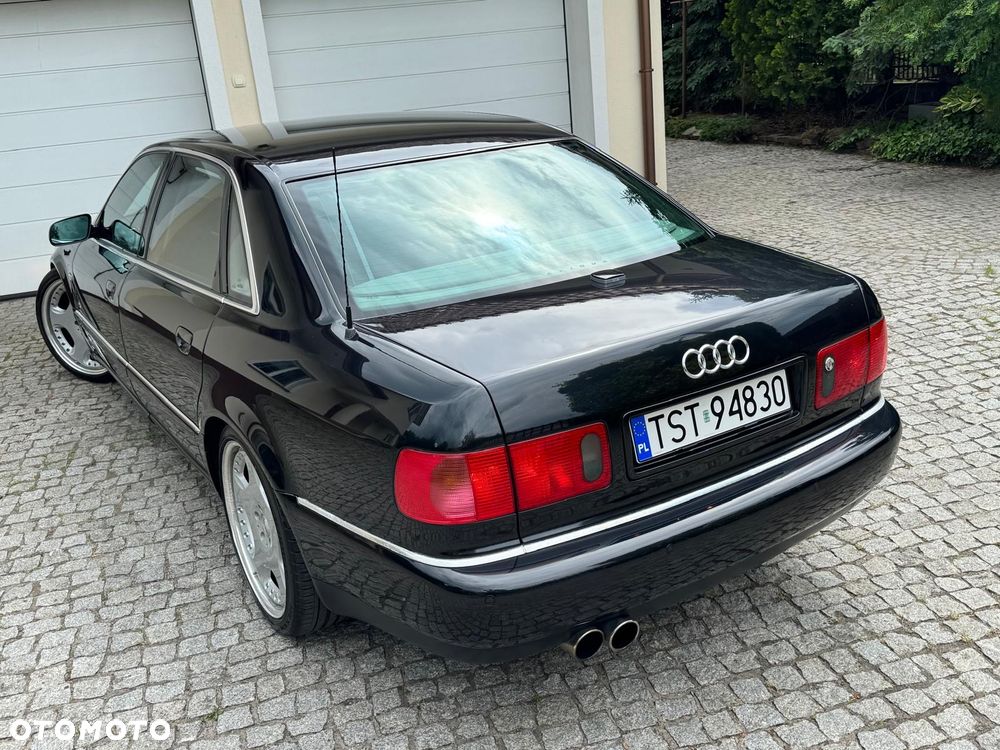 Audi A8 - 7