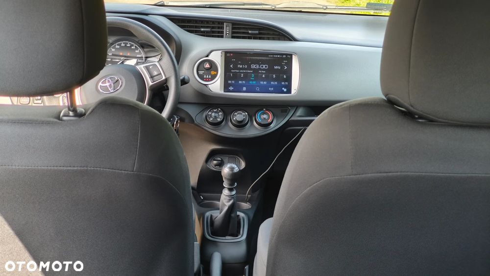 Toyota Yaris 1.5 Active - 11