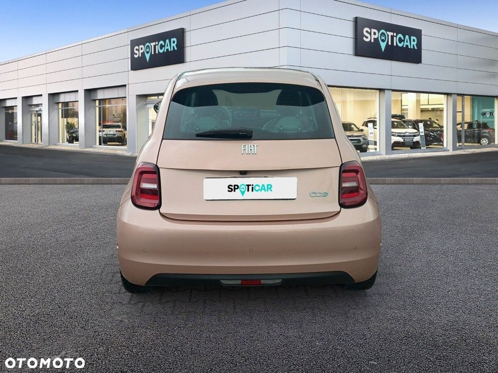 Fiat 500e - 6