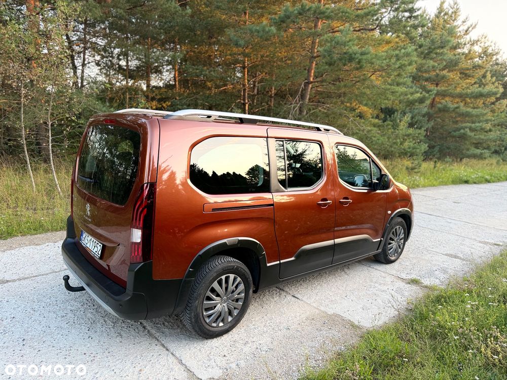 Peugeot Rifter BlueHDI 100 L2 7-Sitzer Active Pack - 16