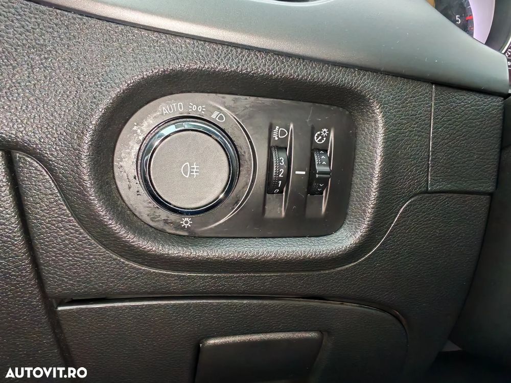 Opel Astra 1.6 CDTI DPF ecoFLEX Start/Stop ENERGY - 19