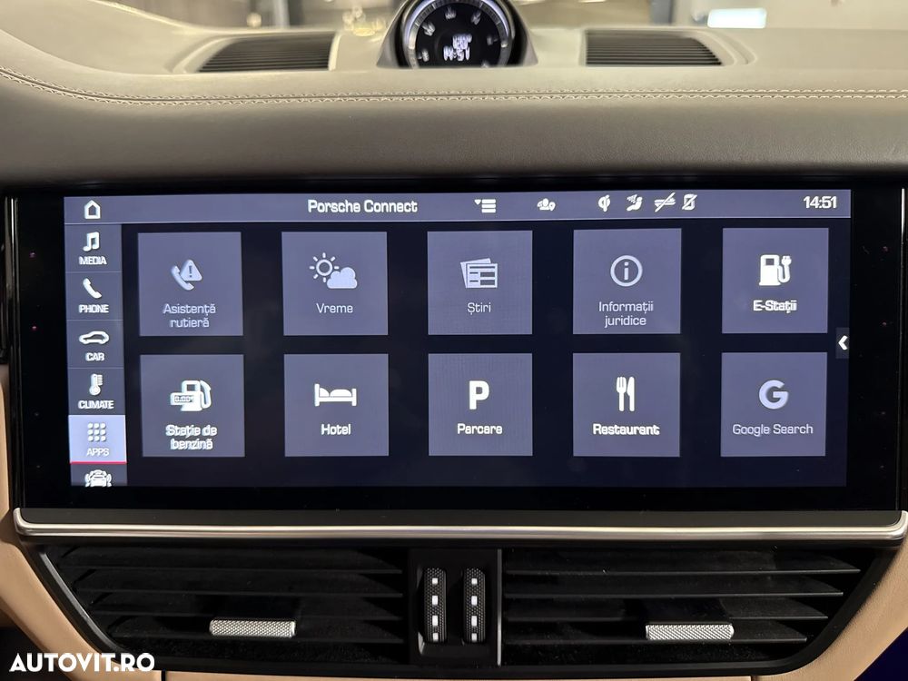 Porsche Cayenne - 21