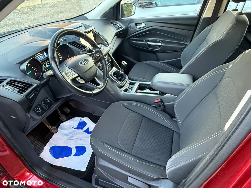 Ford Kuga 1.5 EcoBoost 2x4 Individual - 16