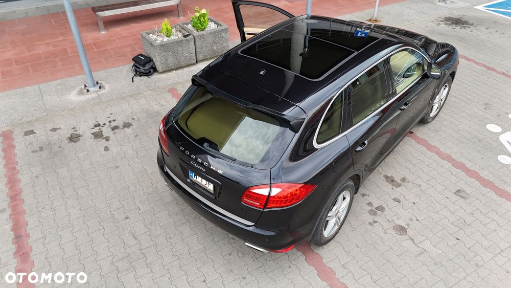 Porsche Cayenne Standard - 16