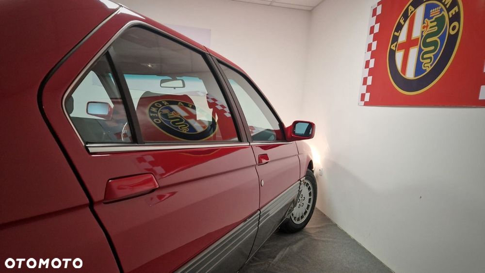 Alfa Romeo 164 - 21
