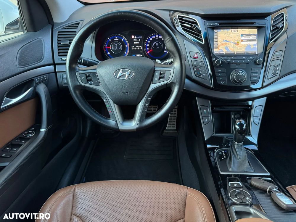 Hyundai i40 Kombi 1.7 CRDi DCT Premium - 7