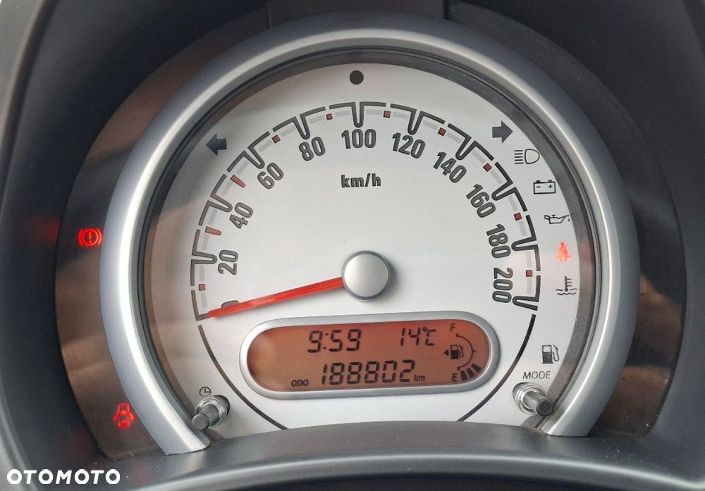 Opel Agila - 29