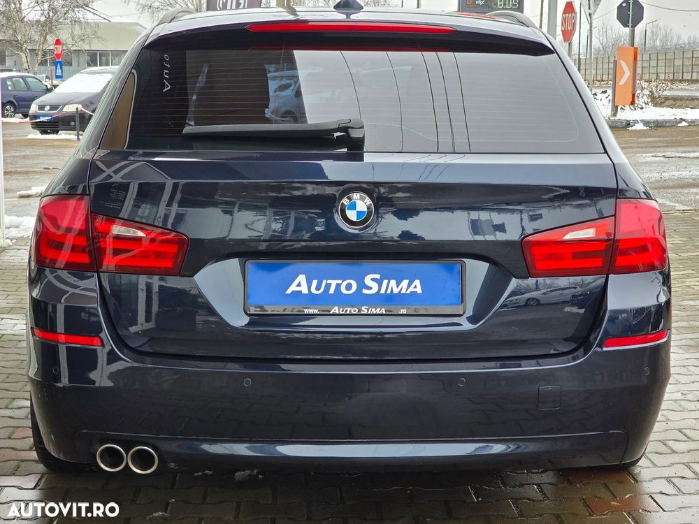 BMW Seria 5 520d - 5