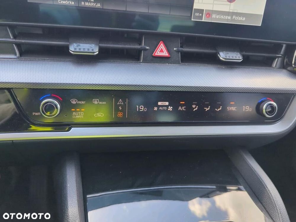 Kia Sportage - 10