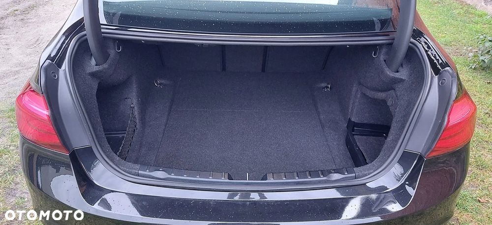 BMW Seria 3 320i GPF Sport Line Shadow - 36