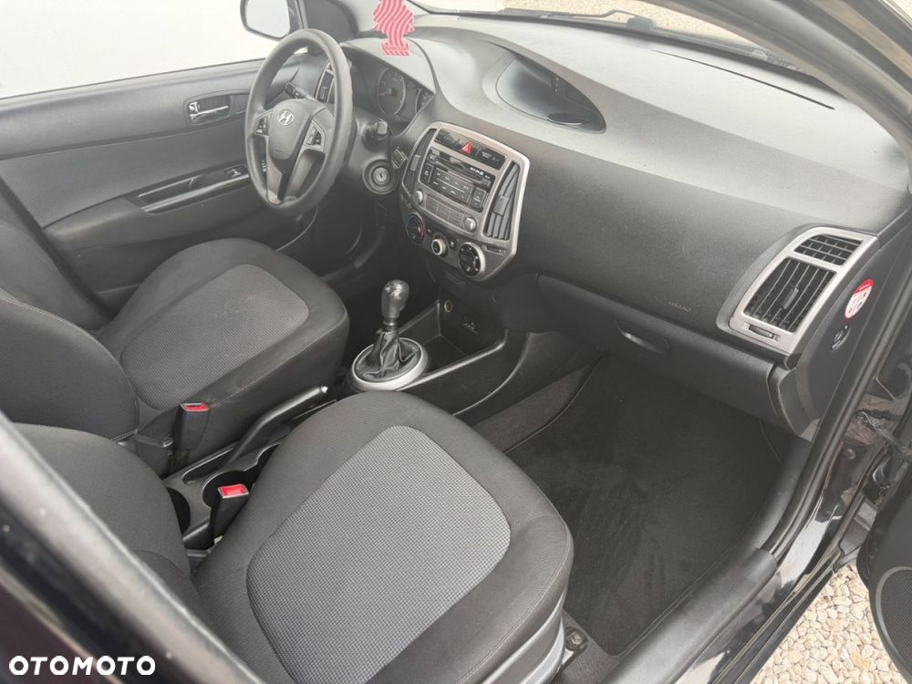 Hyundai i20 - 26