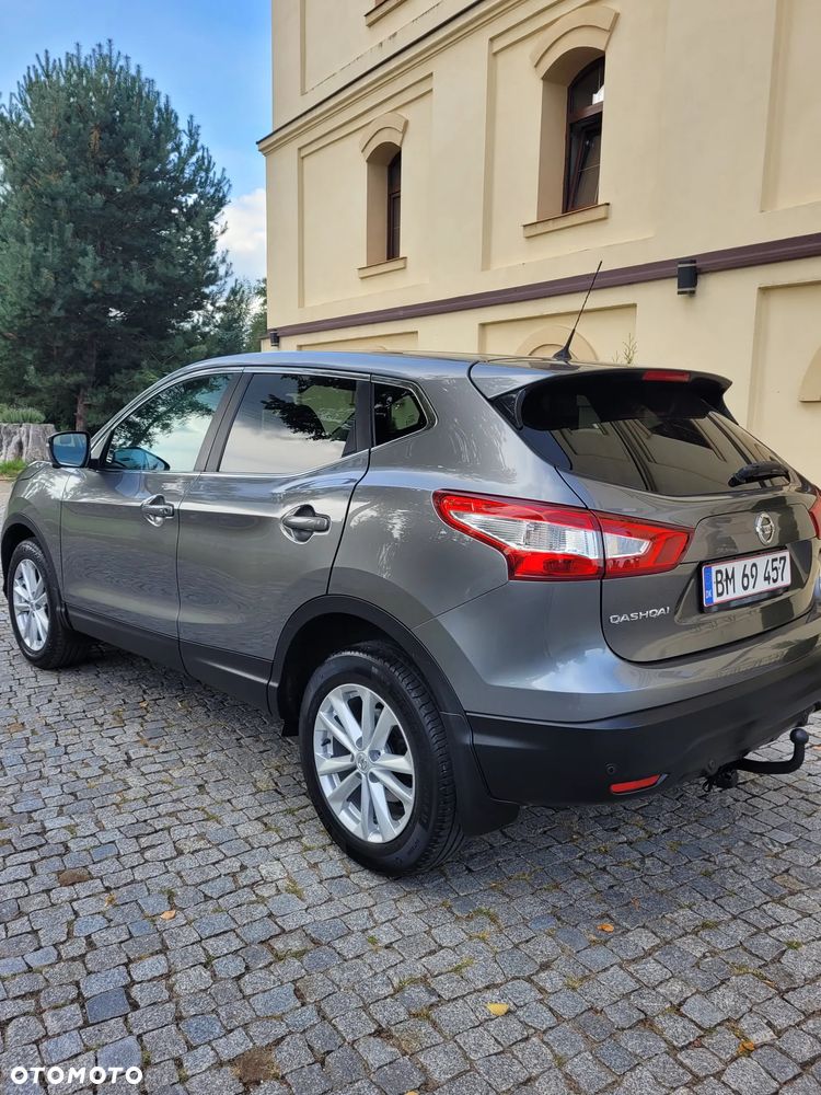 Nissan Qashqai 1.2 DIG-T Xtronic ACENTA - 5