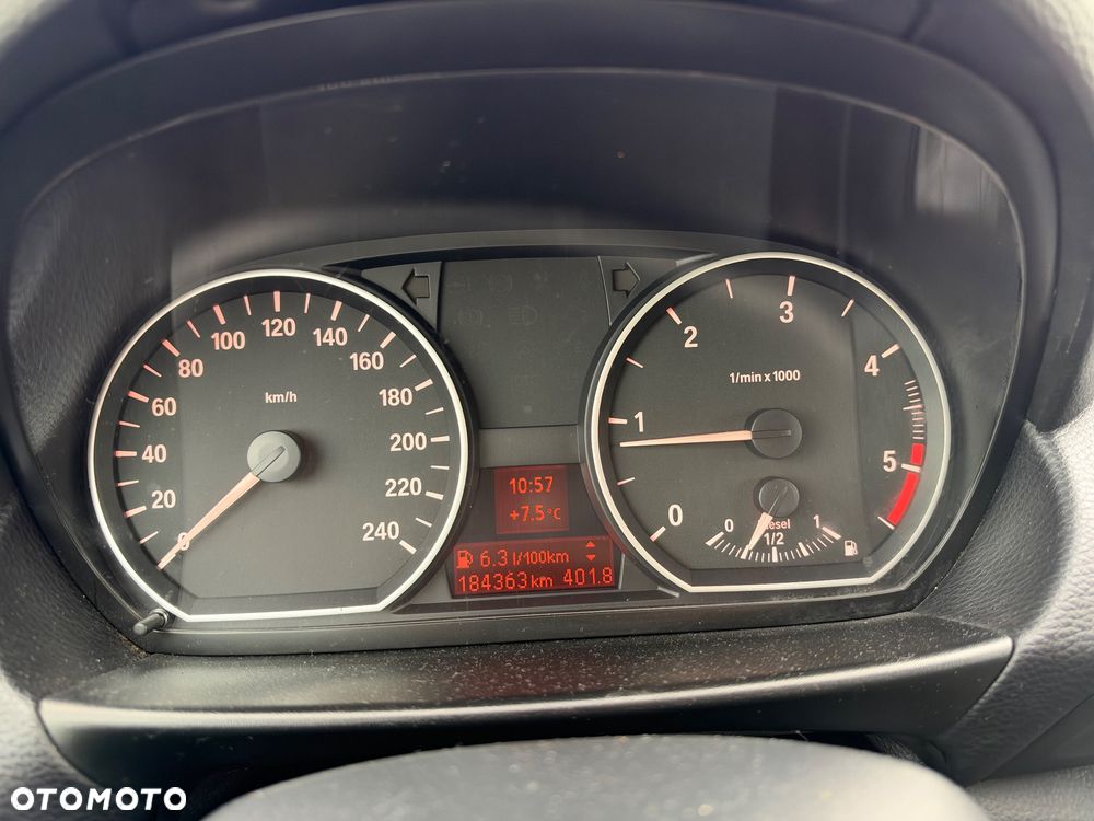 BMW Seria 1 - 11