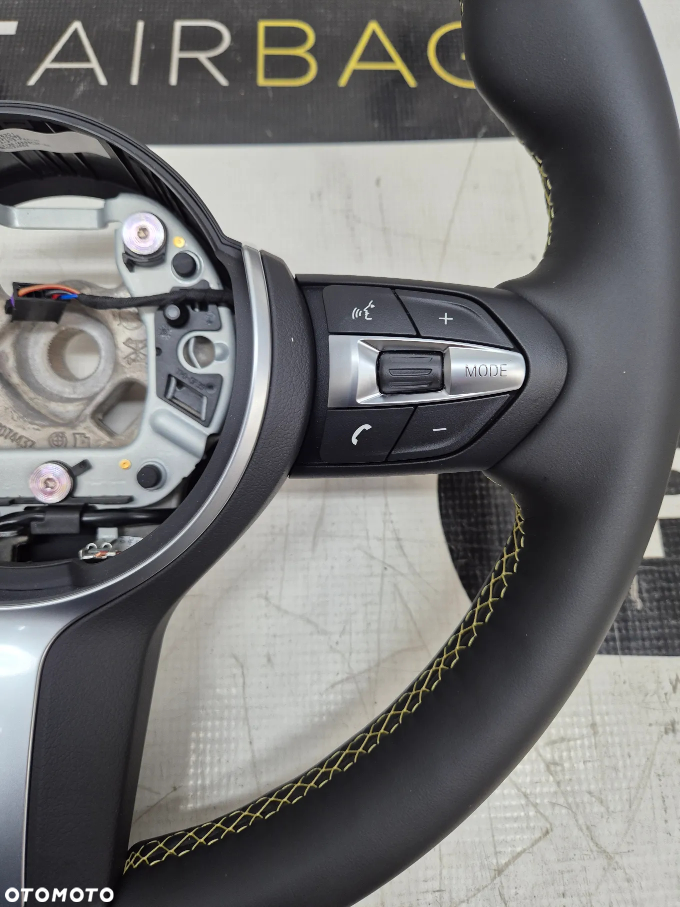 BMW X1 F48 X2 F39 KIEROWNICA Z PODUSZKĄ POWIETRZNĄ KIEROWCY ORYGINALNA NOWA Z ŻÓŁTĄ NITKĄ AIRBAG - 5