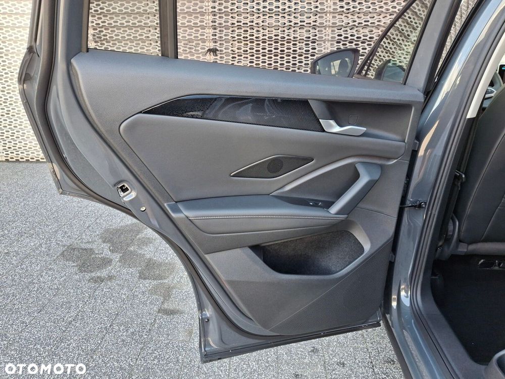 Volkswagen Tiguan 1.5 eTSI Life Plus DSG - 14