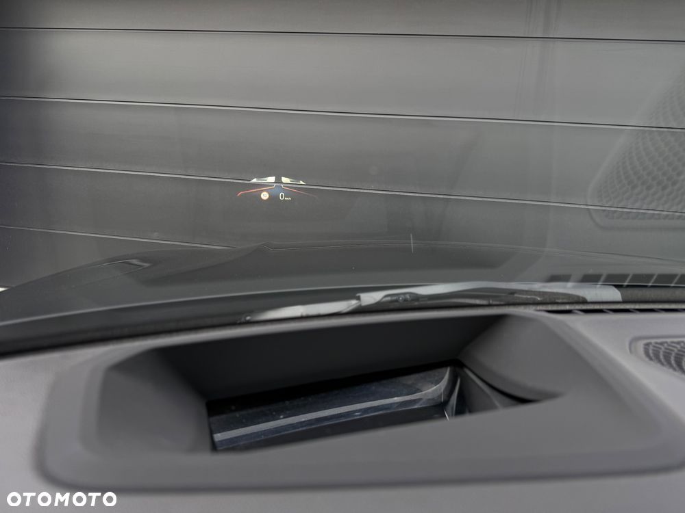 BMW Seria 3 320d xDrive mHEV M Sport sport - 9