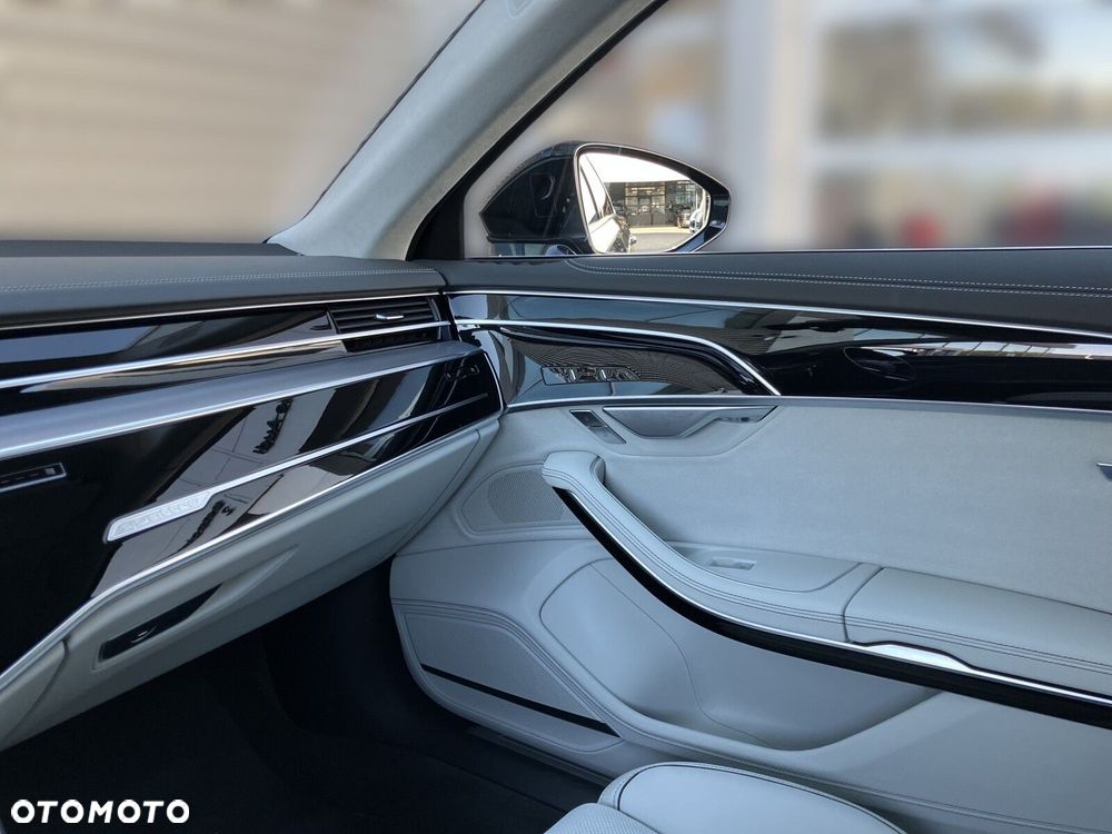 Audi A8 - 34